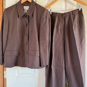 TALBOTS 2 PIECE PANT SUIT